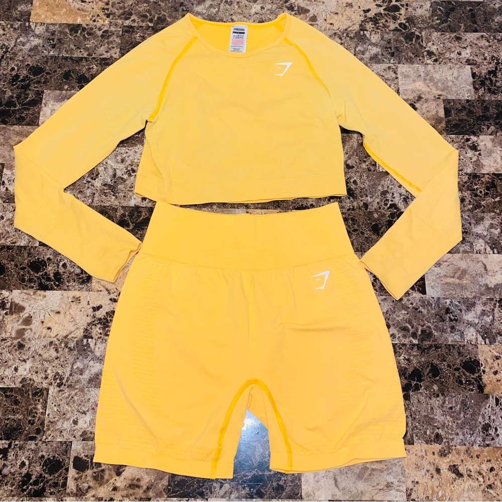 Gymshark VITAL SEAMLESS 2.0 Set in Yellow